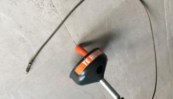 005